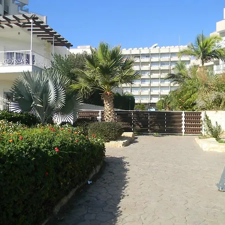 Pegasus Beach Apartment Limassol